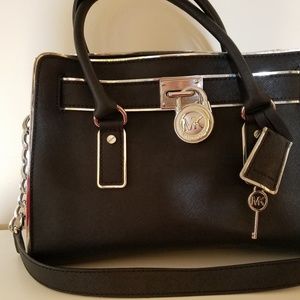 MICHAEL KORS HAMILTON MEDIUM SAFFIANO SATCHEL